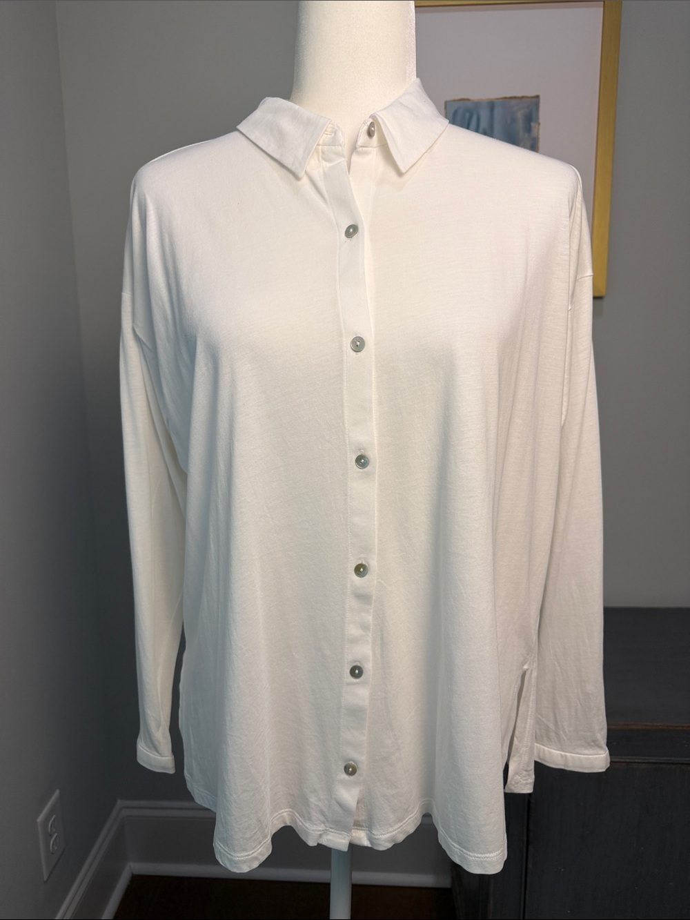 Eileen Fisher White Button-Down Long-Sleeve Shirt. Size Extra Small. Never Worn.